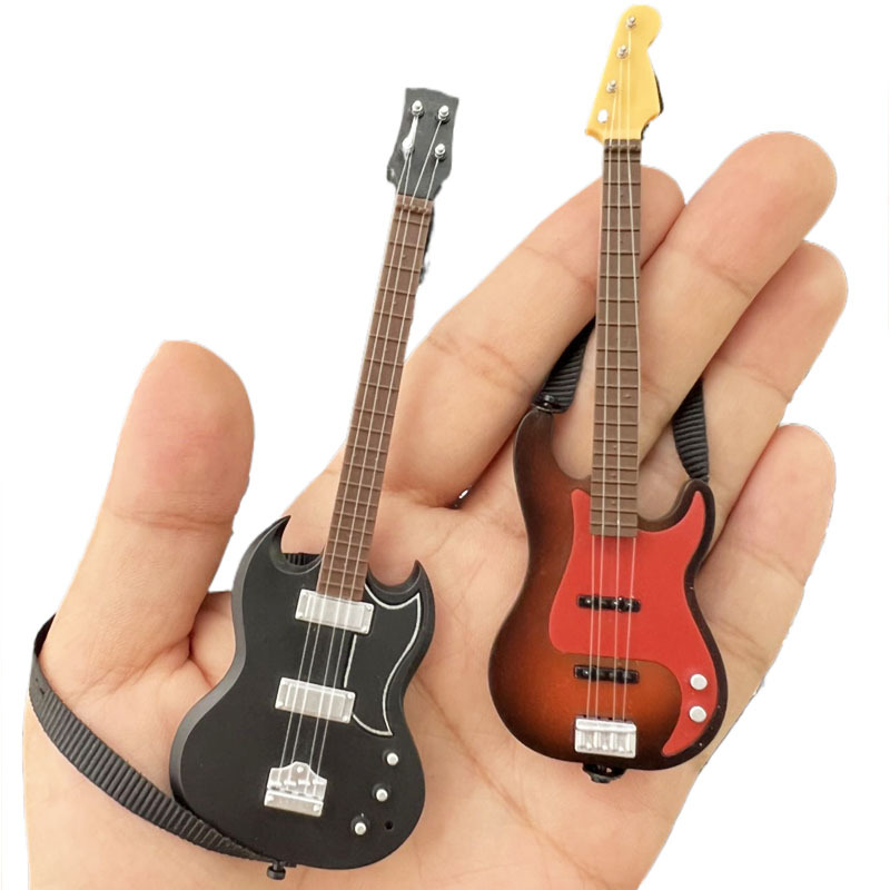 Musical Instrument Photo - 1:12 スケール人形楽器人形アクセサリー写真の小道具ミニチュアギターおもちゃブラウンブラックドールハウスギターモデル