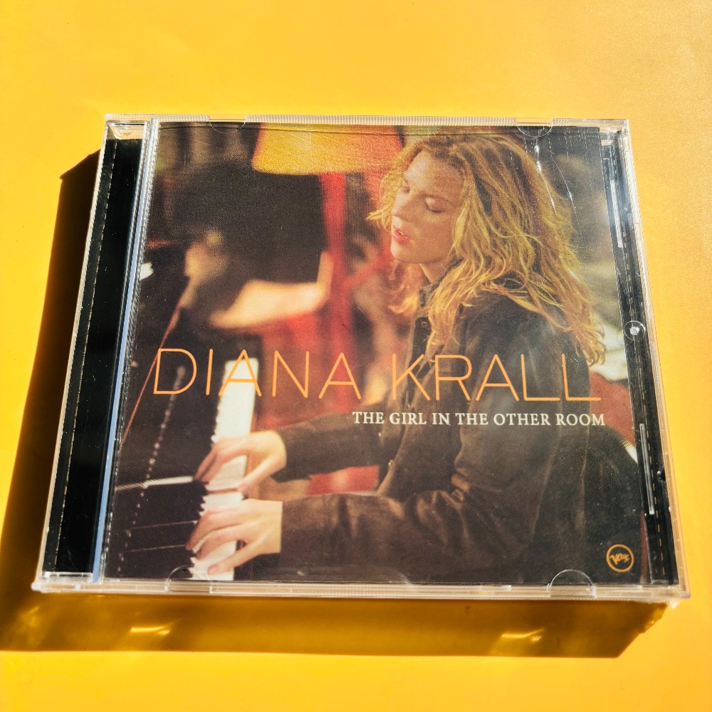 Musical Instrument Jazz - ディアナ・クラール ガール・イン・ザ・オザー・ルーム CD ボーカル・ピアノ・ジャズ スムース・クラシック・アルバム ジャズ愛好家向けコレクション