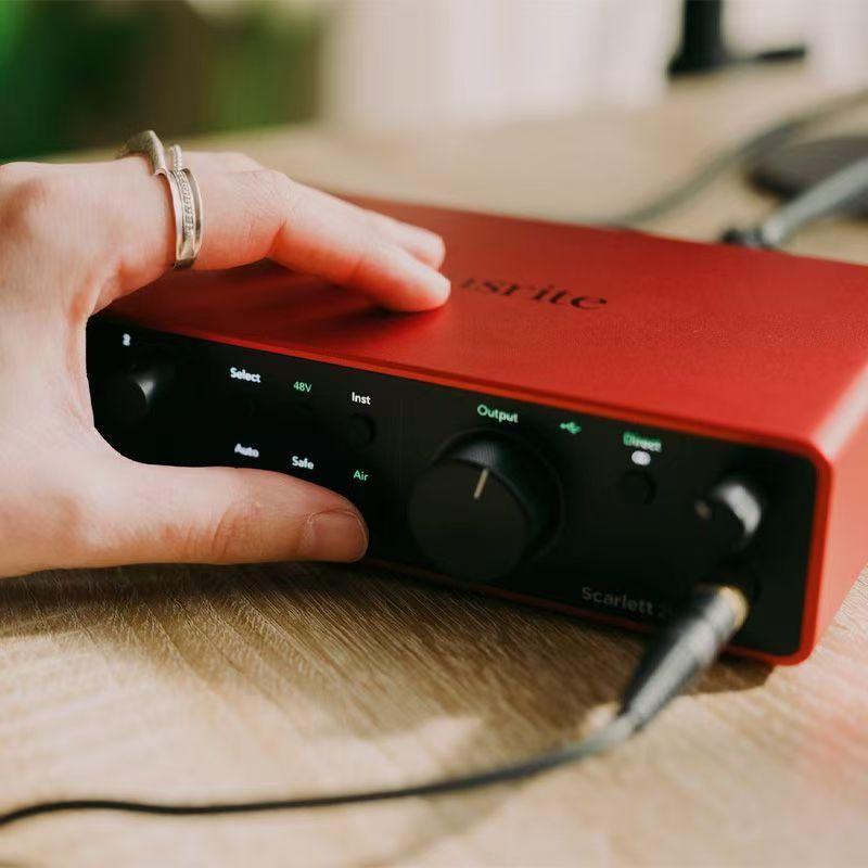 Forster Scarlet 2i2クアッド世代サウンドカ - Musical Instrument Accessories のレビューと価格