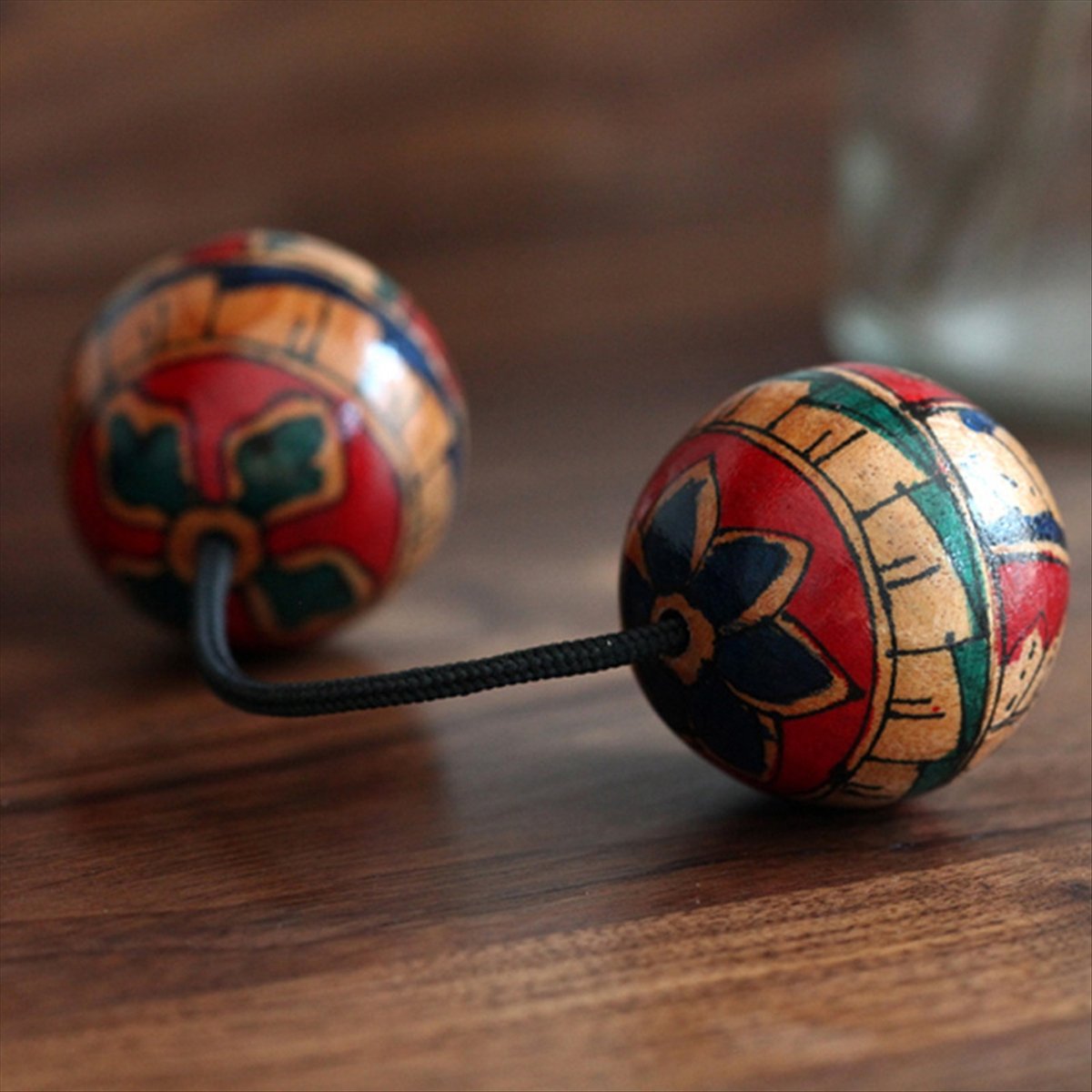 【HOT!TURE】手描きマラカス楽器 リズミカルボール シ - A Musical Instrument You Shake のレビューと価格